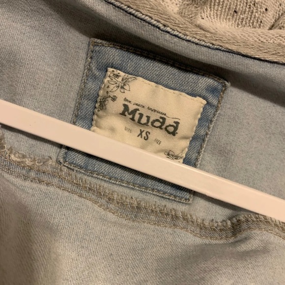 Jean jacket - Picture 3 of 3